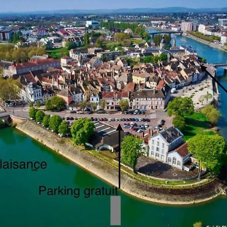 Appartement Avec Magnifique Vue Sur La Saone Et Son Balcon シャロン・シュル・ソーヌ エクステリア 写真
